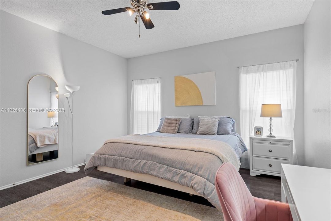 For Rent: $2,800 (5 beds, 4 baths, 0 Square Feet)