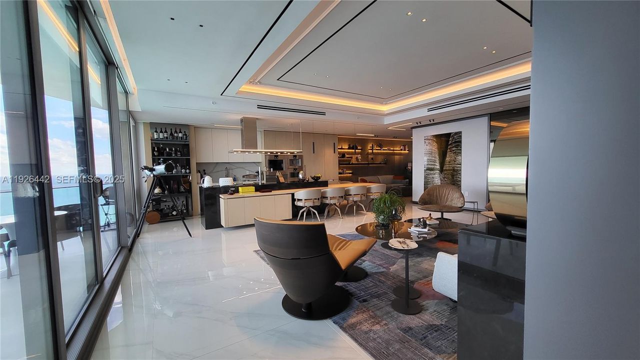 En Venta: $5,800,000 (3 camas, 3 baños, 2137 Pies cuadrados)