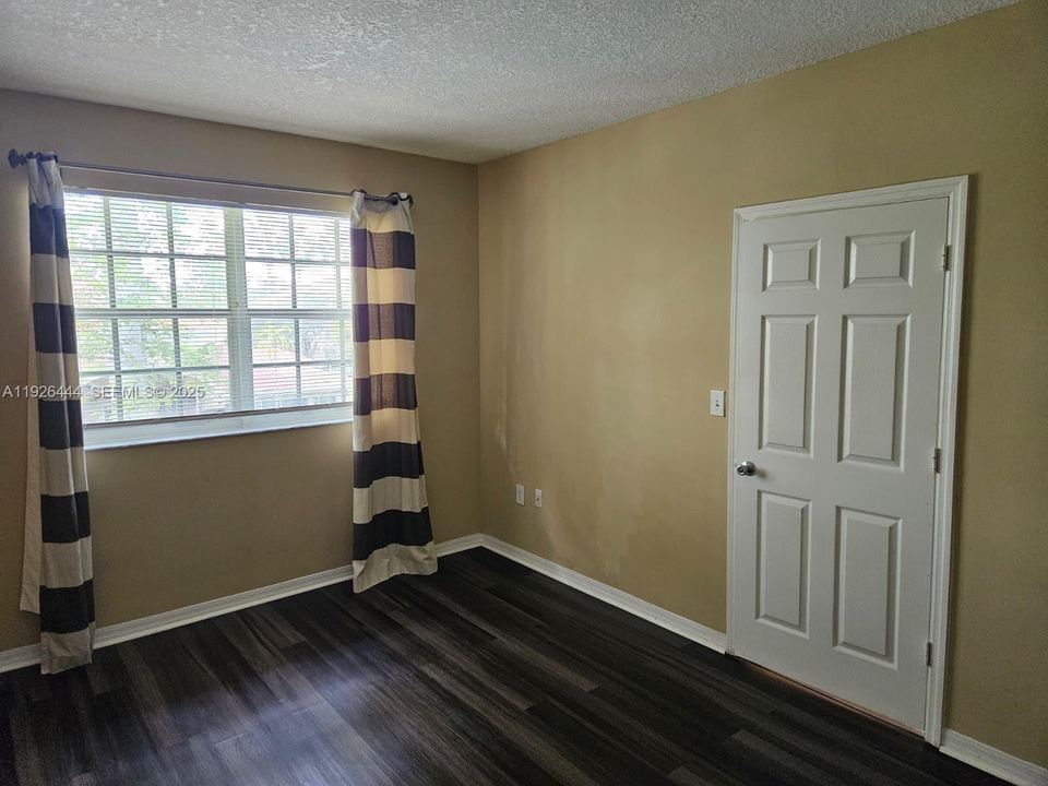 En Renta: $1,890 (1 camas, 1 baños, 810 Pies cuadrados)