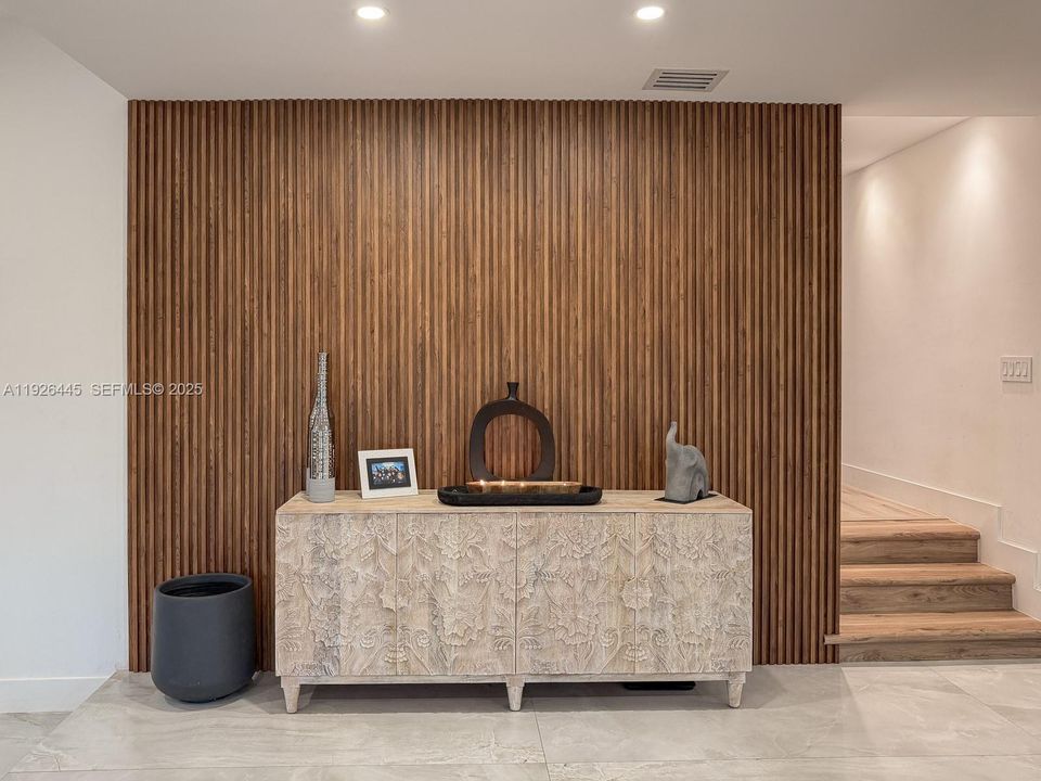 待售: $1,225,000 (5 贝兹, 4 浴室, 2586 平方英尺)