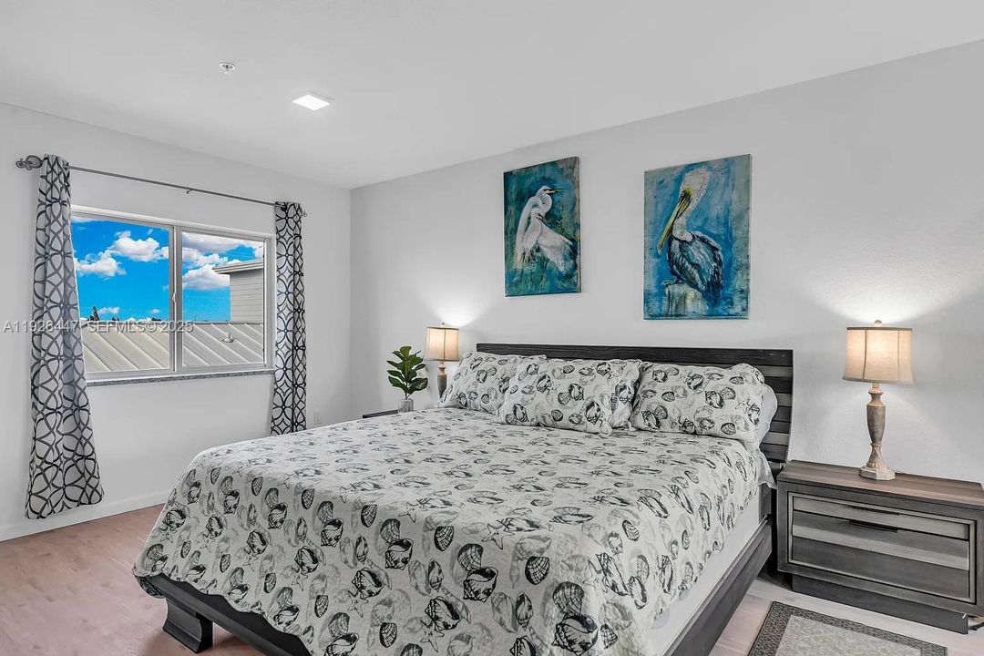 В аренду: $3,800 (1 спален, 2 ванн, 850 Квадратных фут)