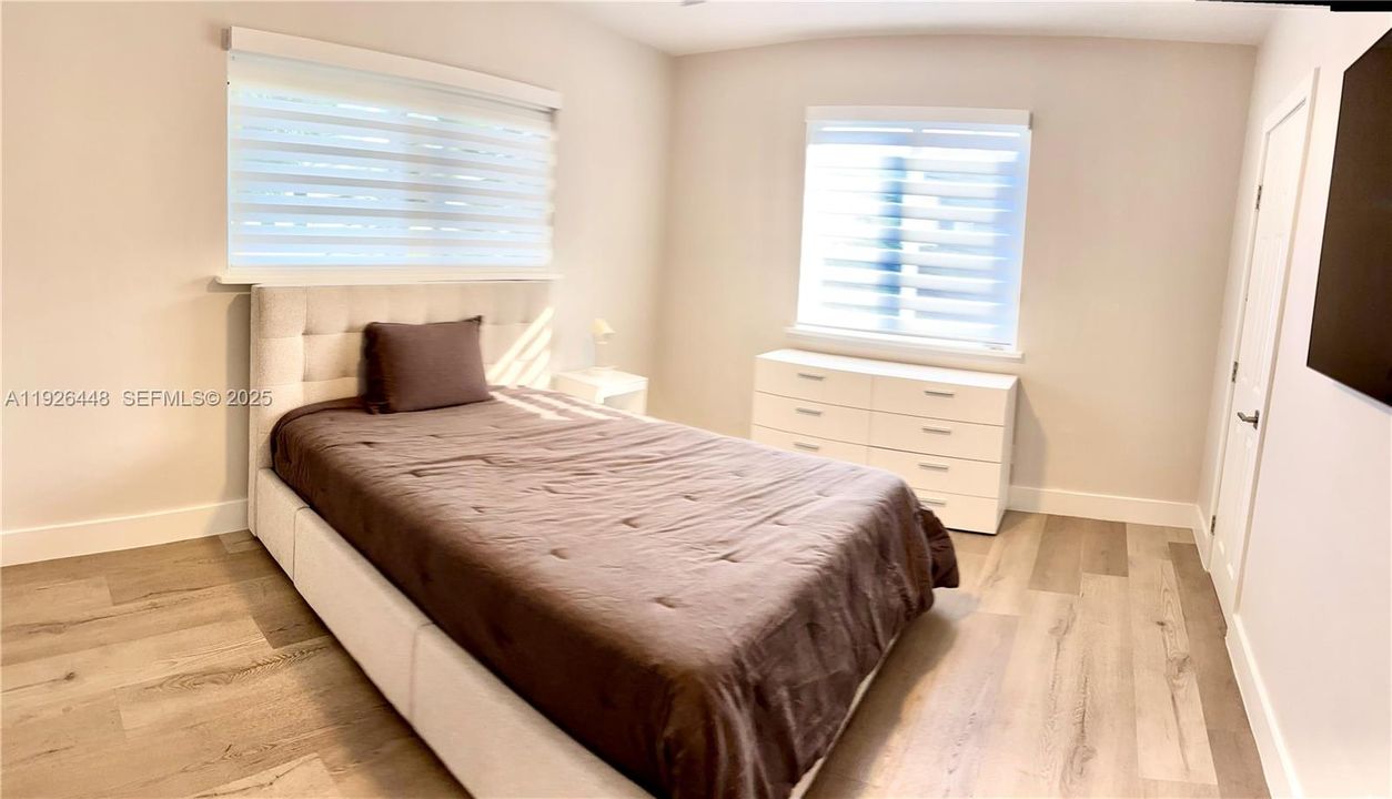 For Rent: $8,000 (4 beds, 3 baths, 2600 Square Feet)