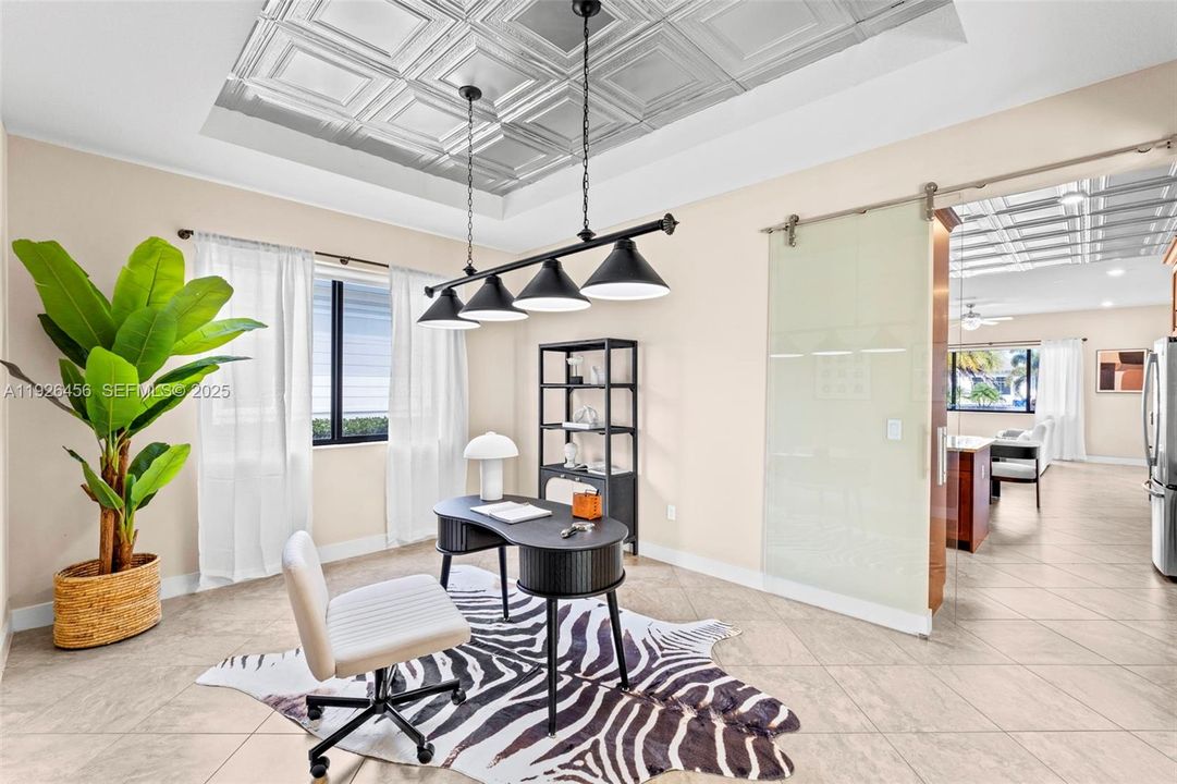 For Sale: $1,599,000 (5 beds, 5 baths, 4274 Square Feet)