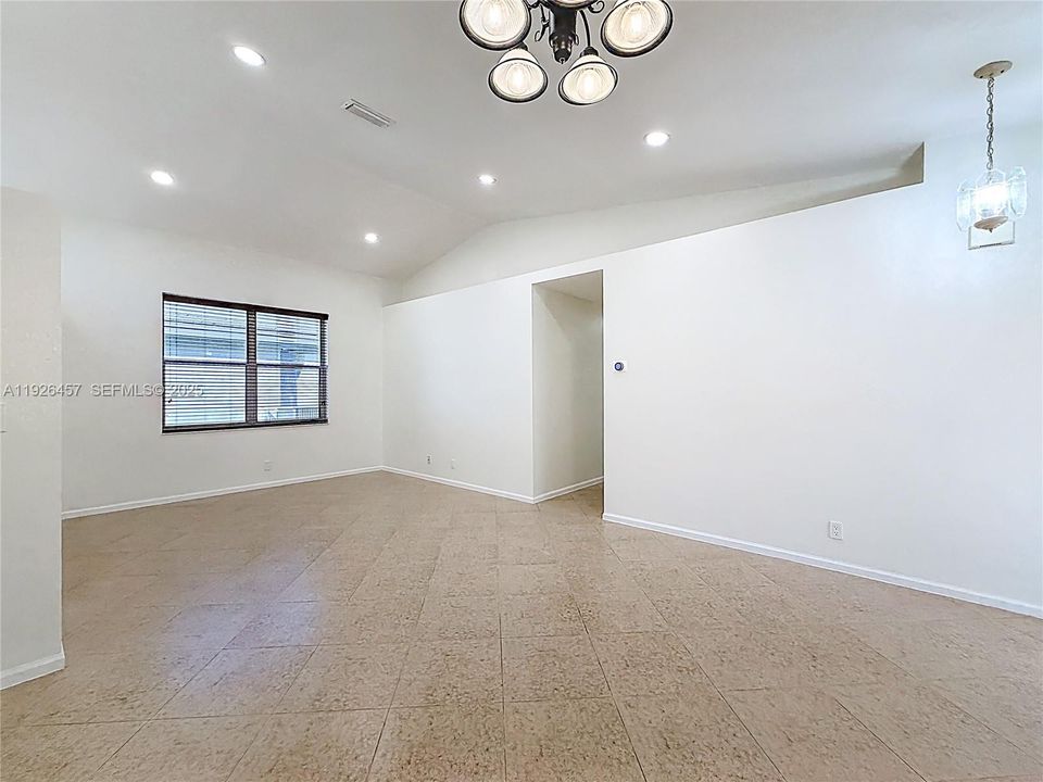 For Rent: $4,000 (4 beds, 2 baths, 1477 Square Feet)