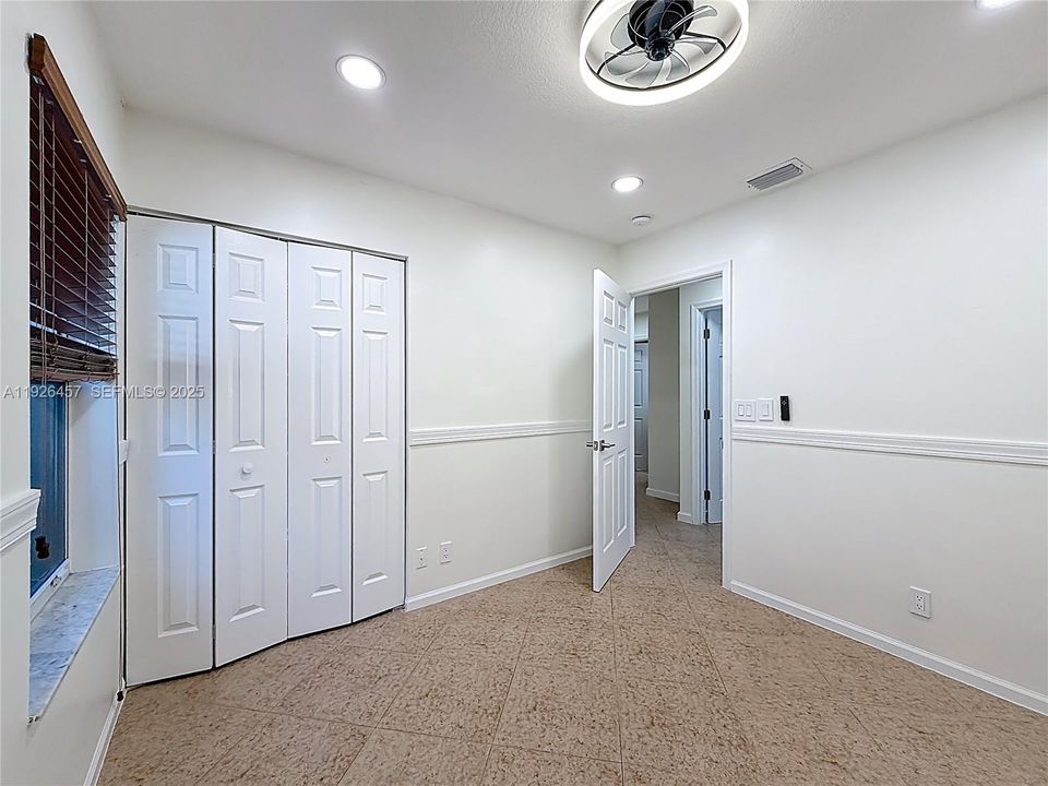 For Rent: $4,000 (4 beds, 2 baths, 1477 Square Feet)