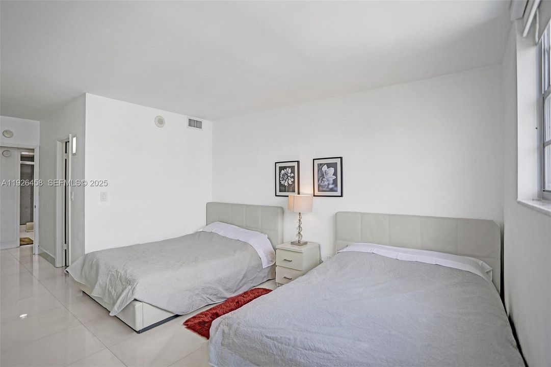 For Sale: $600,000 (2 beds, 2 baths, 1505 Square Feet)