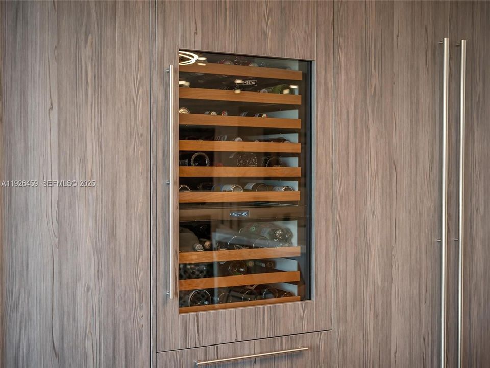 En Venta: $1,999,000 (3 camas, 2 baños, 3161 Pies cuadrados)