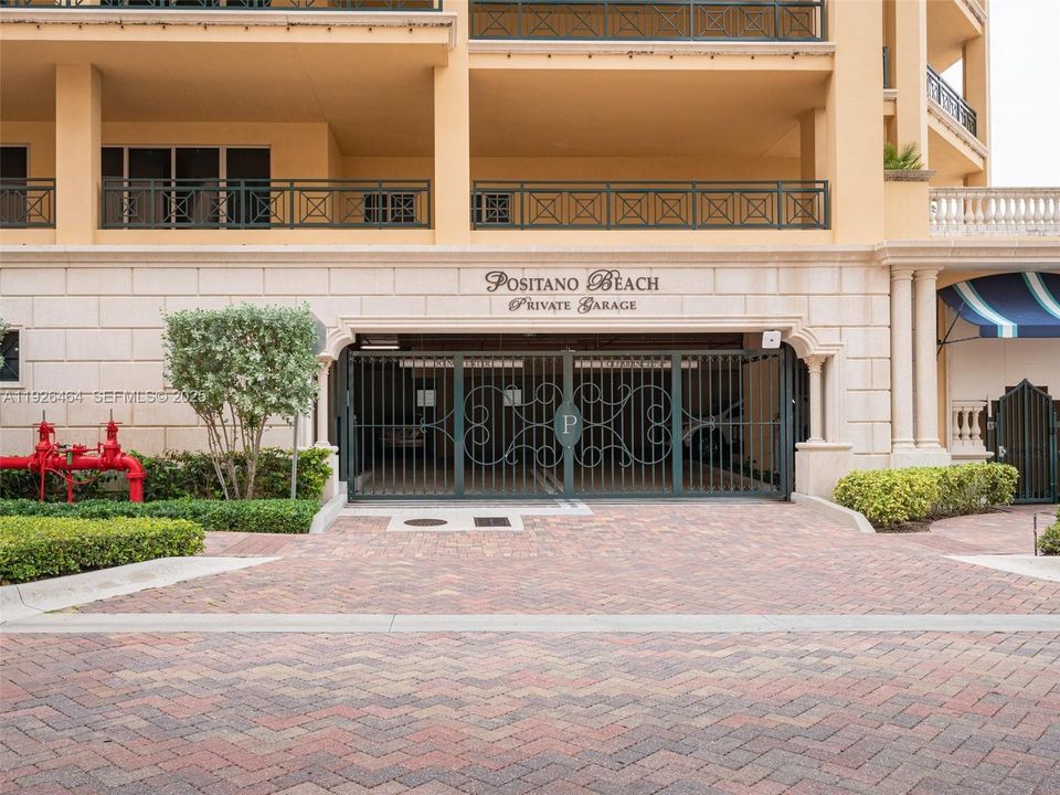 En Renta: $11,000 (3 camas, 2 baños, 3161 Pies cuadrados)