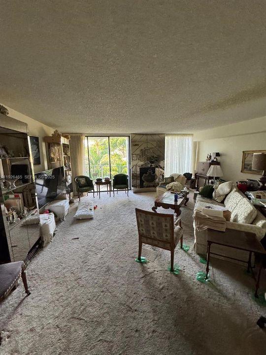 На продажу: $640,000 (3 спален, 3 ванн, 2844 Квадратных фут)