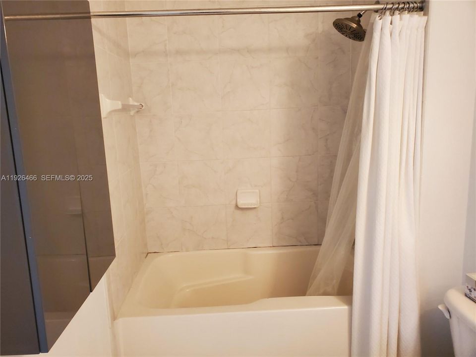 В аренду: $2,195 (1 спален, 1 ванн, 651 Квадратных фут)