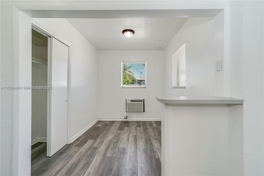 En Venta: $369,000 (3 camas, 1 baños, 1000 Pies cuadrados)