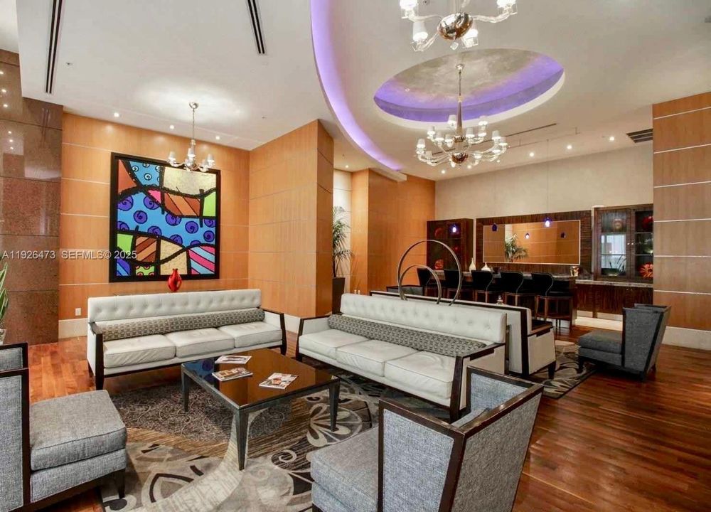 En Venta: $497,000 (1 camas, 1 baños, 806 Pies cuadrados)