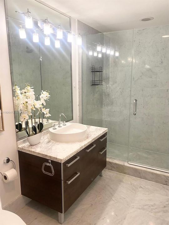 En Venta: $497,000 (1 camas, 1 baños, 806 Pies cuadrados)