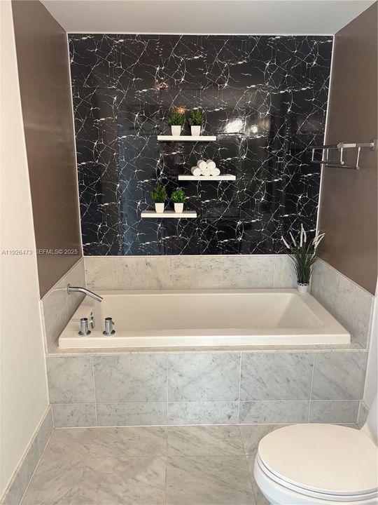 En Venta: $497,000 (1 camas, 1 baños, 806 Pies cuadrados)