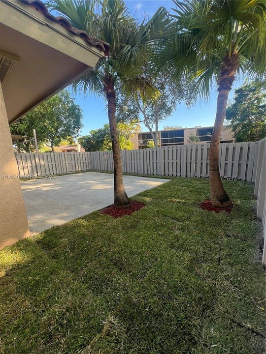 На продажу: $475,000 (2 спален, 2 ванн, 1345 Квадратных фут)