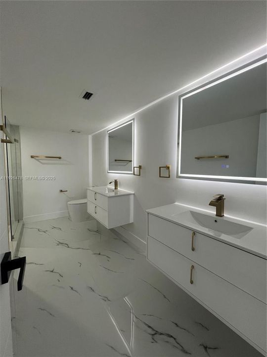 На продажу: $475,000 (2 спален, 2 ванн, 1345 Квадратных фут)