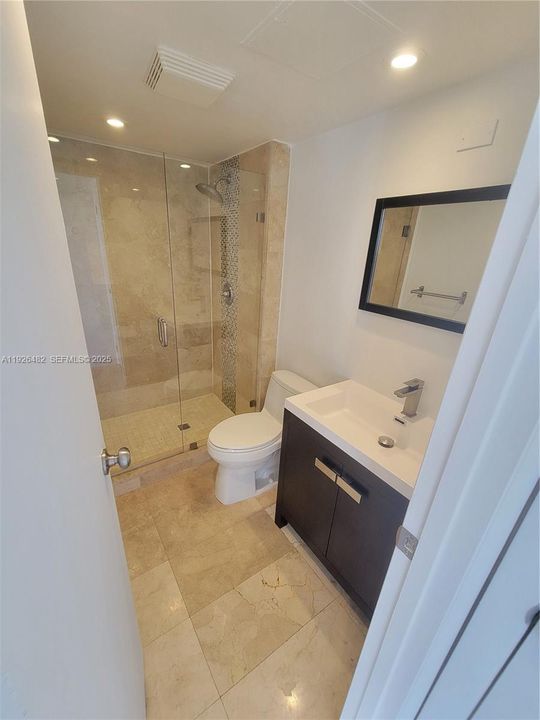 For Rent: $2,500 (2 beds, 2 baths, 1083 Square Feet)