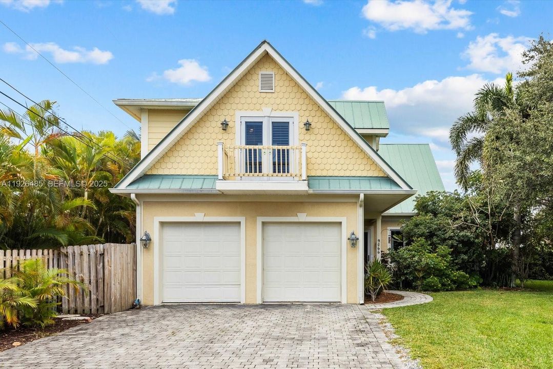 待售: $1,250,000 (6 贝兹, 4 浴室, 3261 平方英尺)