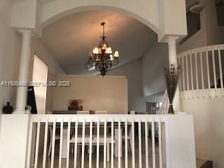 出租: $3,995 (4 贝兹, 3 浴室, 2740 平方英尺)