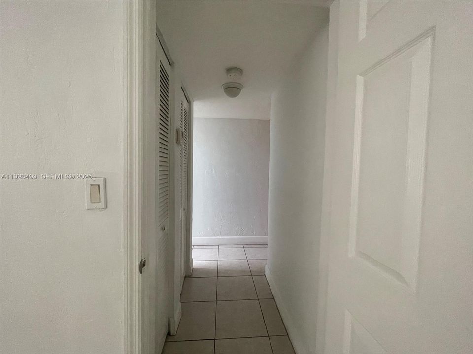 出租: $1,750 (1 贝兹, 1 浴室, 626 平方英尺)