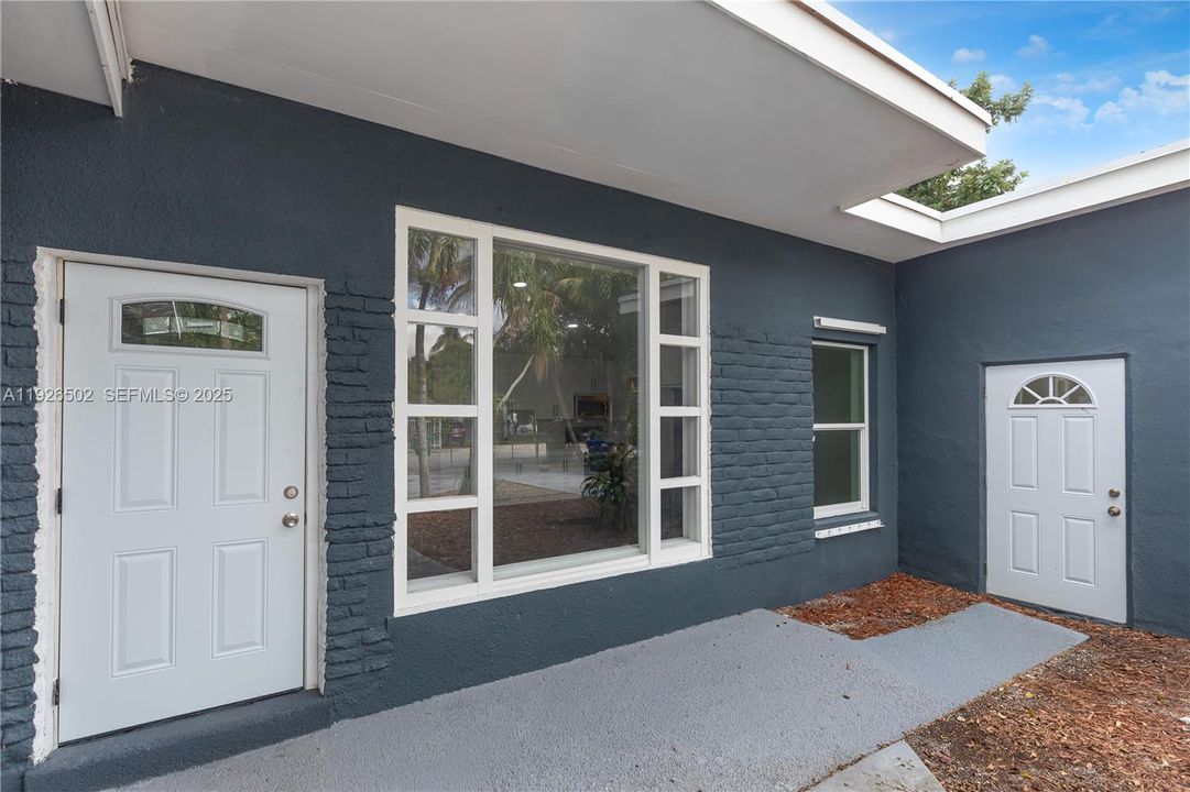 En Venta: $580,000 (4 camas, 2 baños, 1478 Pies cuadrados)