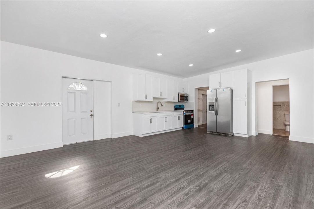 En Venta: $580,000 (4 camas, 2 baños, 1478 Pies cuadrados)