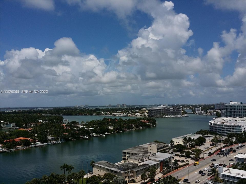 For Rent: $4,300 (2 beds, 2 baths, 1320 Square Feet)