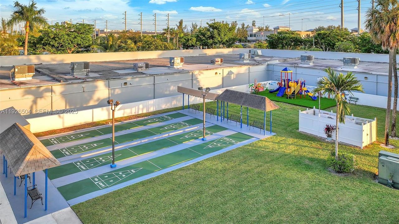 En Venta: $289,000 (3 camas, 2 baños, 1106 Pies cuadrados)