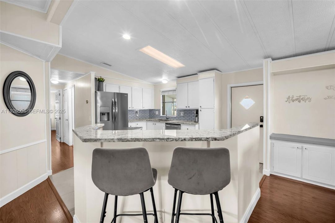 En Venta: $289,000 (3 camas, 2 baños, 1106 Pies cuadrados)