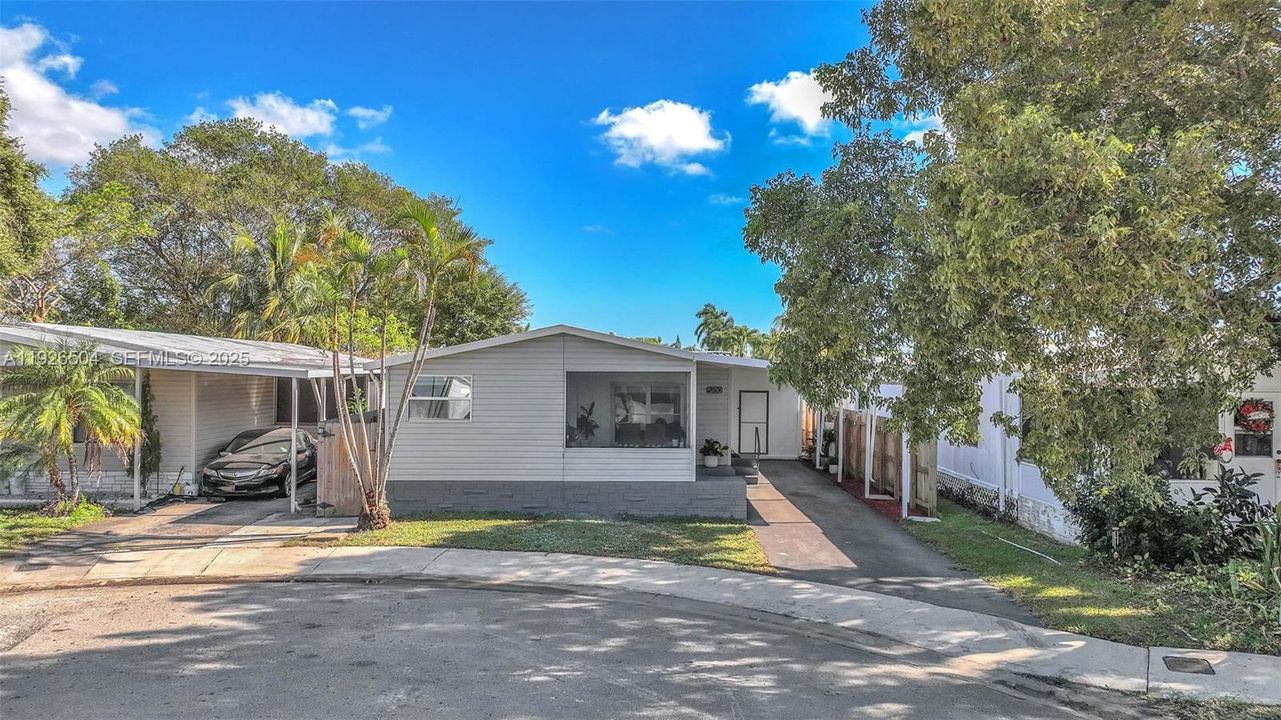 En Venta: $289,000 (3 camas, 2 baños, 1106 Pies cuadrados)