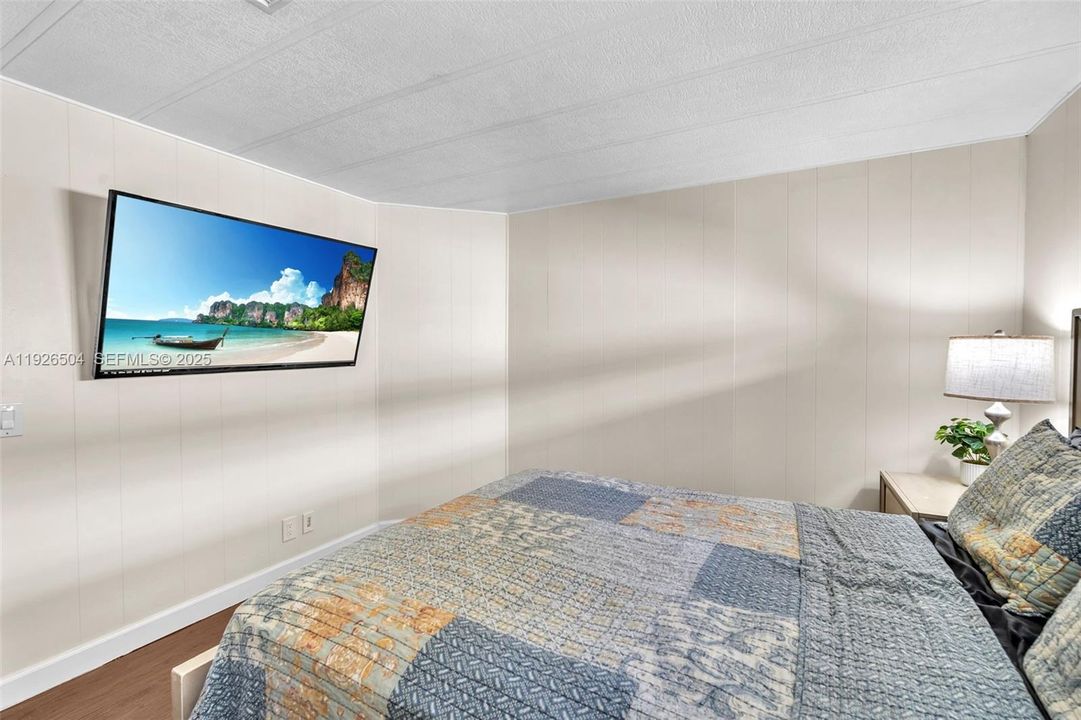 En Venta: $289,000 (3 camas, 2 baños, 1106 Pies cuadrados)