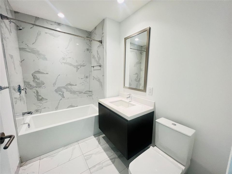 В аренду: $6,750 (2 спален, 3 ванн, 1630 Квадратных фут)