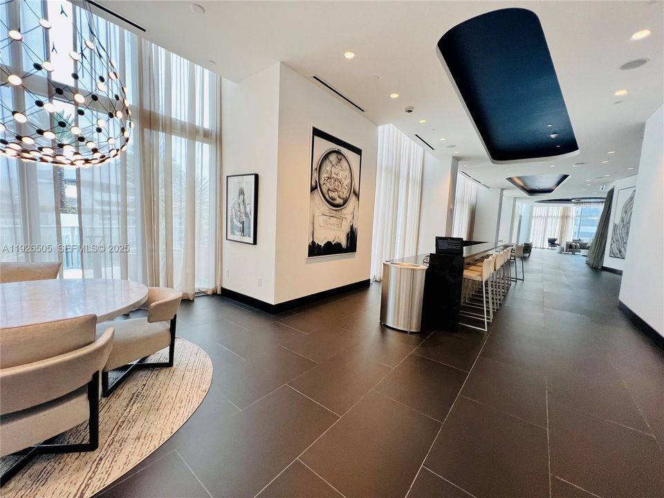 В аренду: $6,750 (2 спален, 3 ванн, 1630 Квадратных фут)