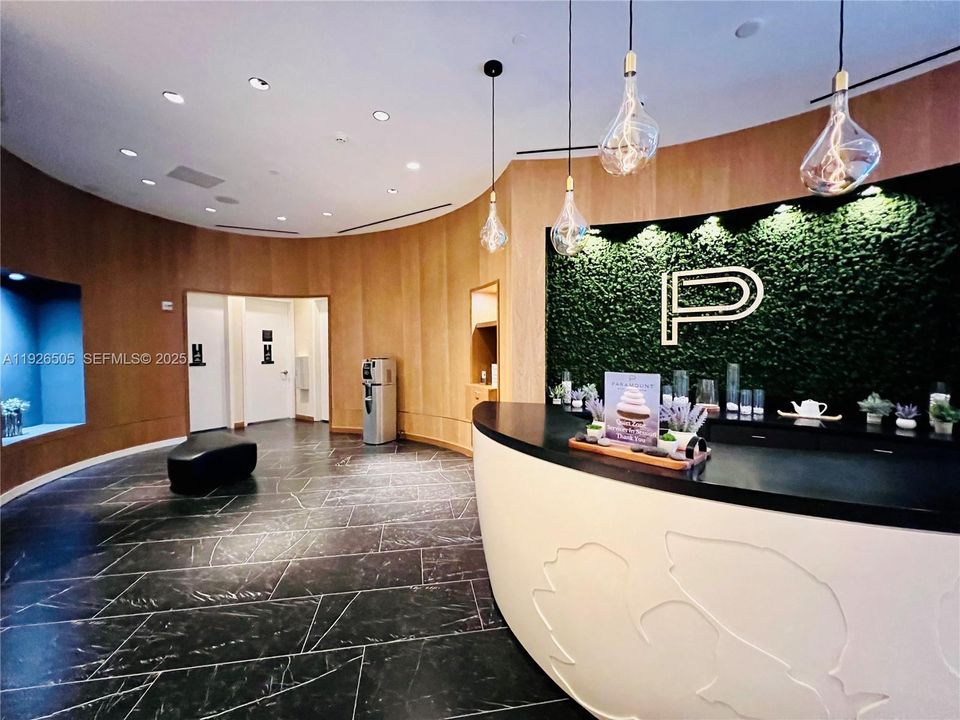 В аренду: $6,750 (2 спален, 3 ванн, 1630 Квадратных фут)