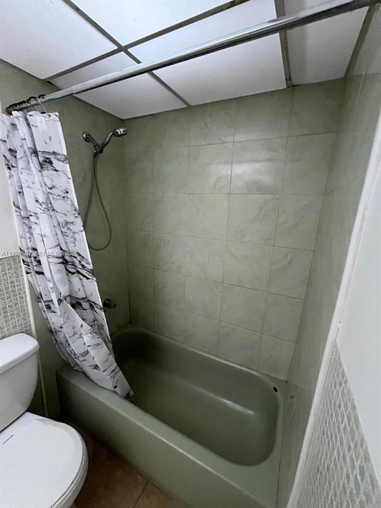 В аренду: $1,700 (1 спален, 1 ванн, 550 Квадратных фут)