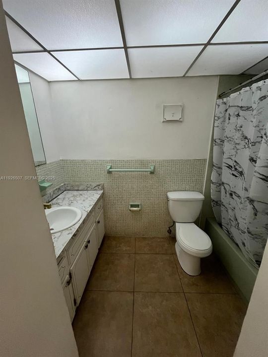 В аренду: $1,700 (1 спален, 1 ванн, 550 Квадратных фут)