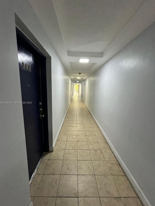 В аренду: $1,700 (1 спален, 1 ванн, 550 Квадратных фут)