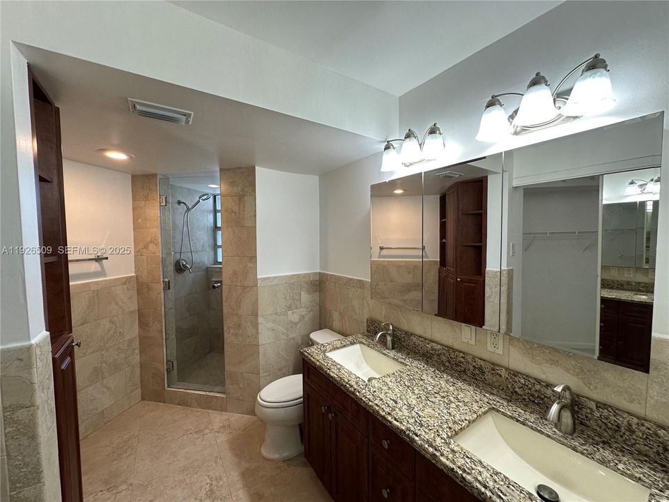 出租: $2,200 (3 贝兹, 2 浴室, 1220 平方英尺)