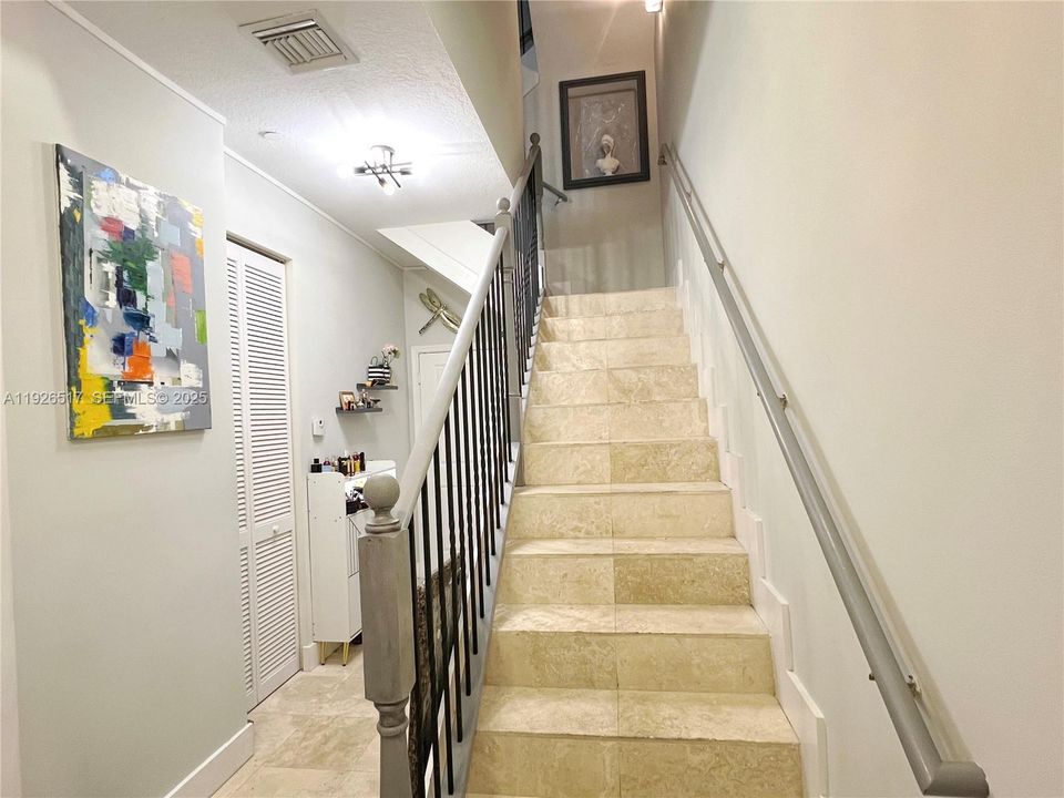 For Sale: $775,000 (3 beds, 3 baths, 2318 Square Feet)