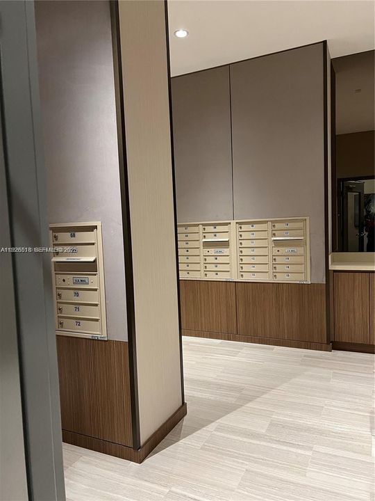 В аренду: $1,850 (1 спален, 1 ванн, 1016 Квадратных фут)