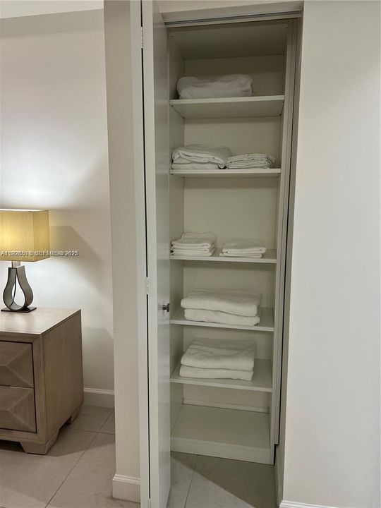 В аренду: $1,850 (1 спален, 1 ванн, 1016 Квадратных фут)