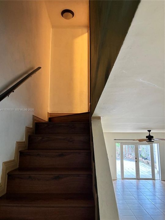 На продажу: $495,000 (3 спален, 2 ванн, 1640 Квадратных фут)