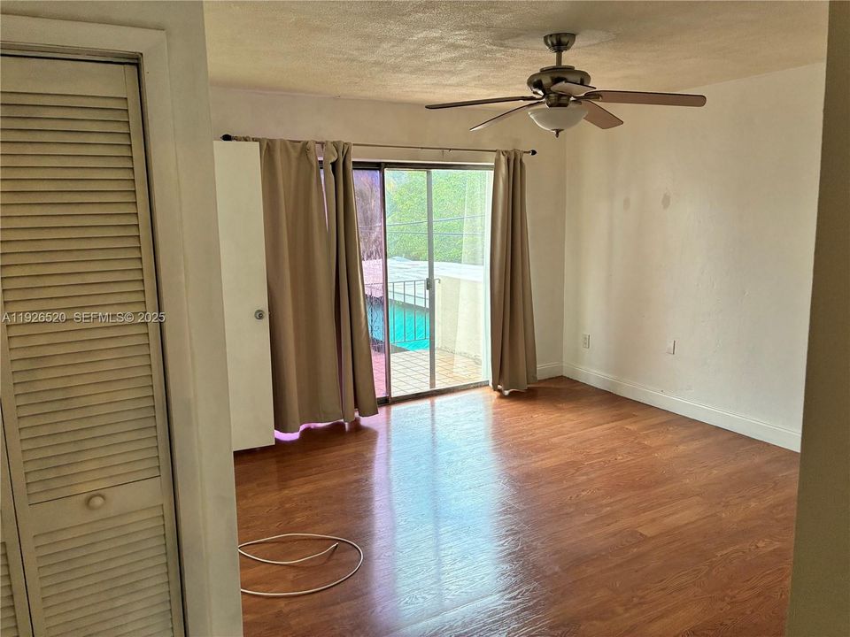 На продажу: $495,000 (3 спален, 2 ванн, 1640 Квадратных фут)