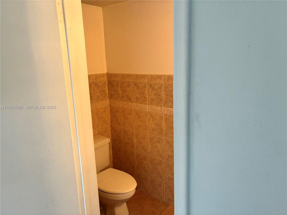 На продажу: $495,000 (3 спален, 2 ванн, 1640 Квадратных фут)