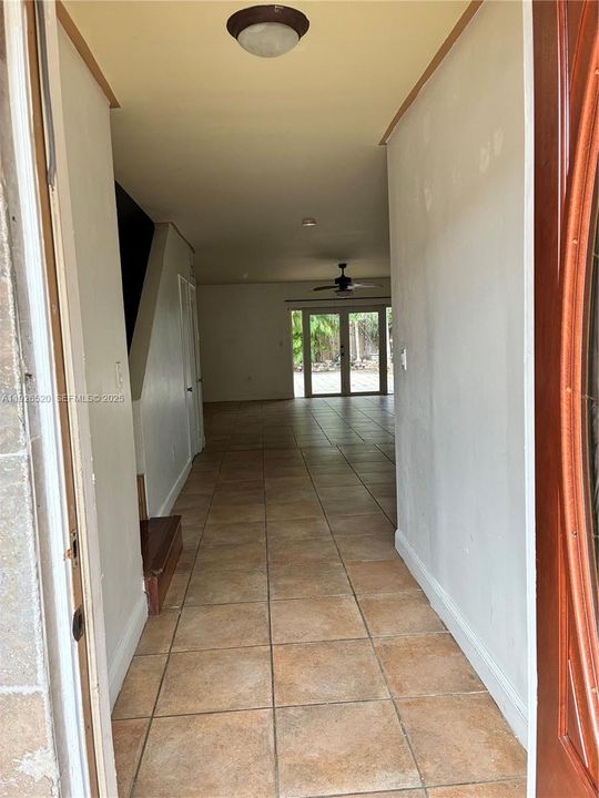 На продажу: $495,000 (3 спален, 2 ванн, 1640 Квадратных фут)