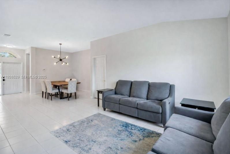 For Sale: $678,000 (3 beds, 2 baths, 1927 Square Feet)