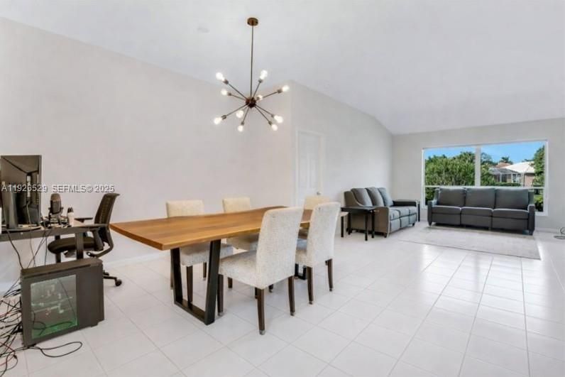 For Sale: $678,000 (3 beds, 2 baths, 1927 Square Feet)