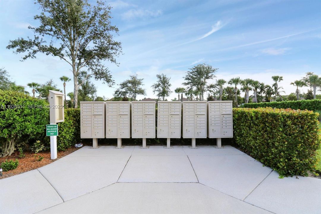 For Sale: $395,000 (4 beds, 2 baths, 1850 Square Feet)