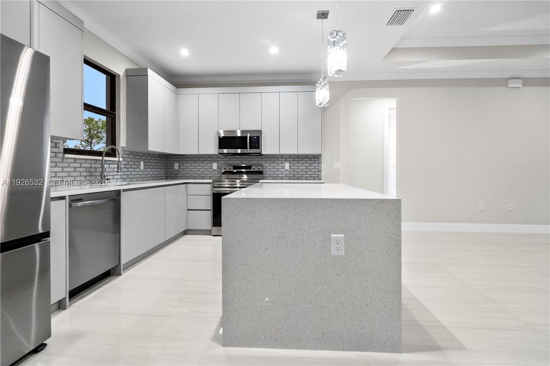 En Venta: $515,000 (3 camas, 2 baños, 1519 Pies cuadrados)