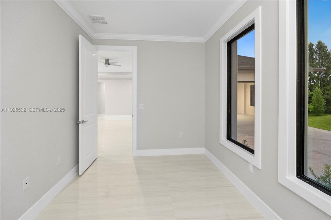 En Venta: $515,000 (3 camas, 2 baños, 1519 Pies cuadrados)